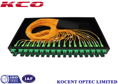 Penyisipan Rugi Rendah Serat Optik Splitter Patch Panel Pemutusan Box SC / APC ABS Box 1U